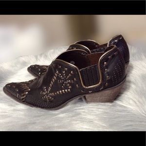 MISS ME COWGIRL BLACK LEATHER ANKLE BOOTS